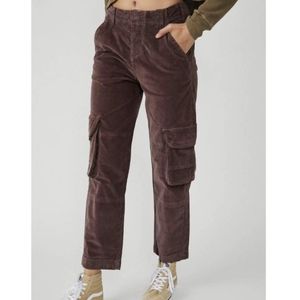 Free People Hard Crushing Plush Cargo Pants Women's Size 12 in Chocolate Merlot